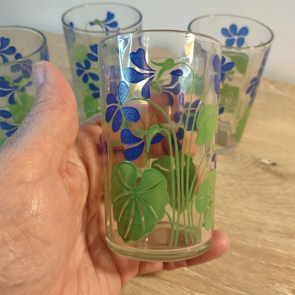 Vtg 1940s Swanky Swigs Blue Posey Design Glasses